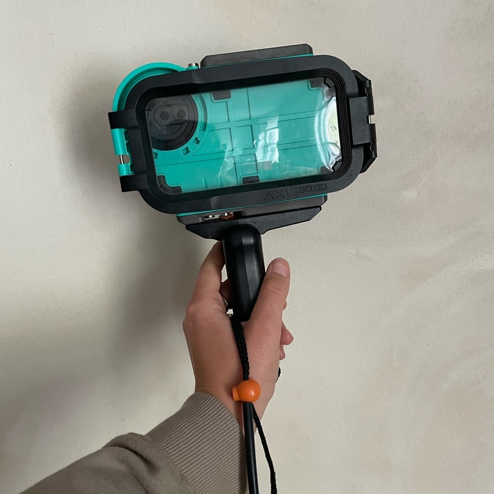 AxisGo - Seafoam Green Color for the iPhone X